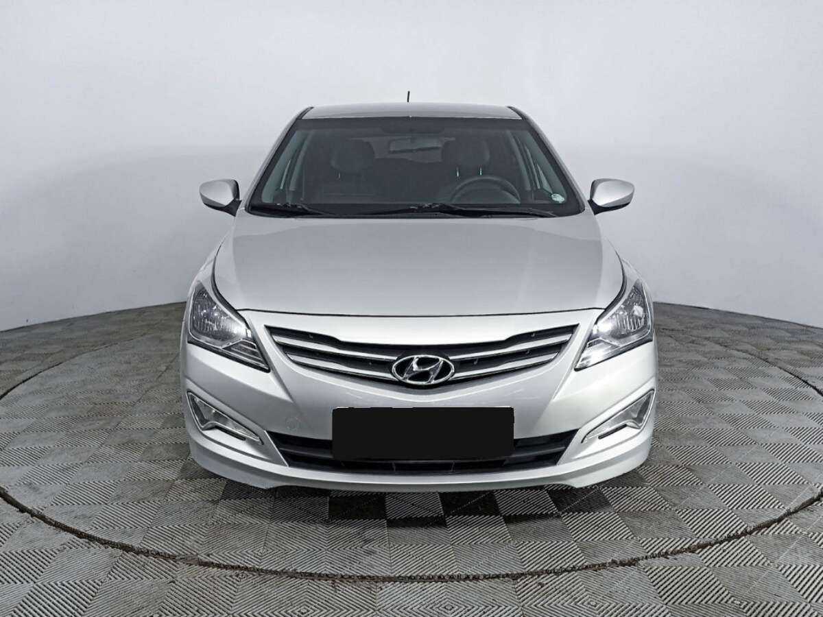 Купить Hyundai Solaris, 2016, 69 858 км, фото №2