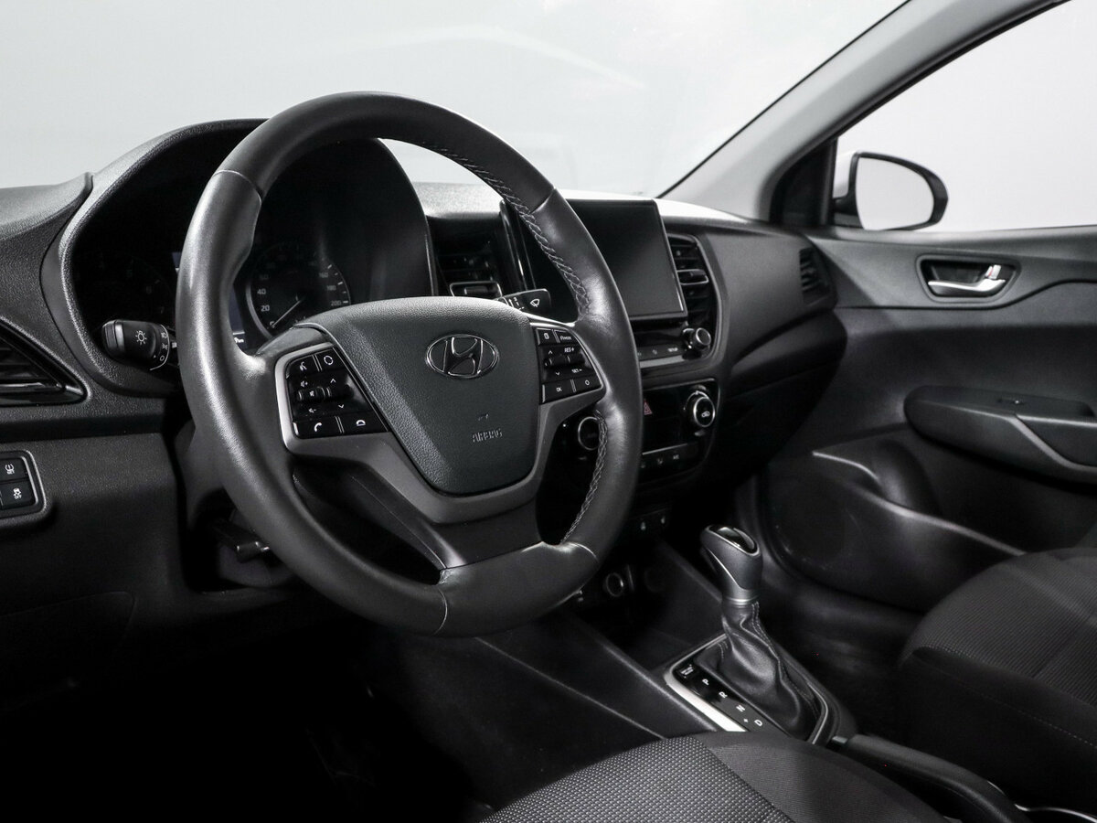 Купить Hyundai Solaris II Рестайлинг, 2021, 64 577 км, фото №13