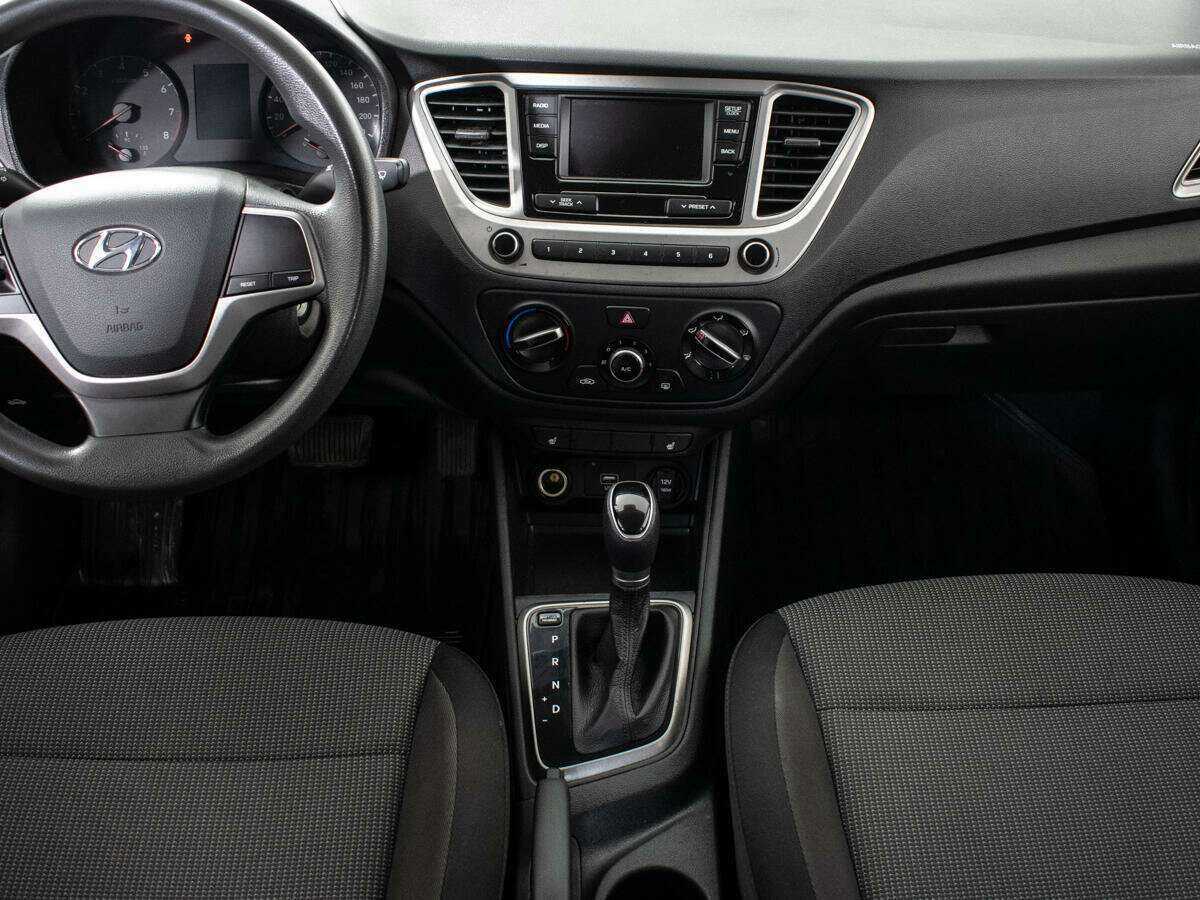 Купить Hyundai Solaris, 2019, 139 586 км, фото №8