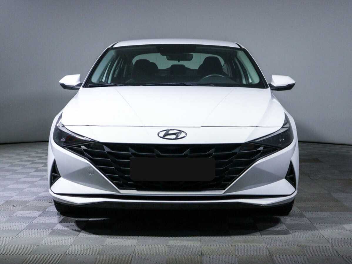 Купить Hyundai Elantra, 2021, 38 166 км, фото №2
