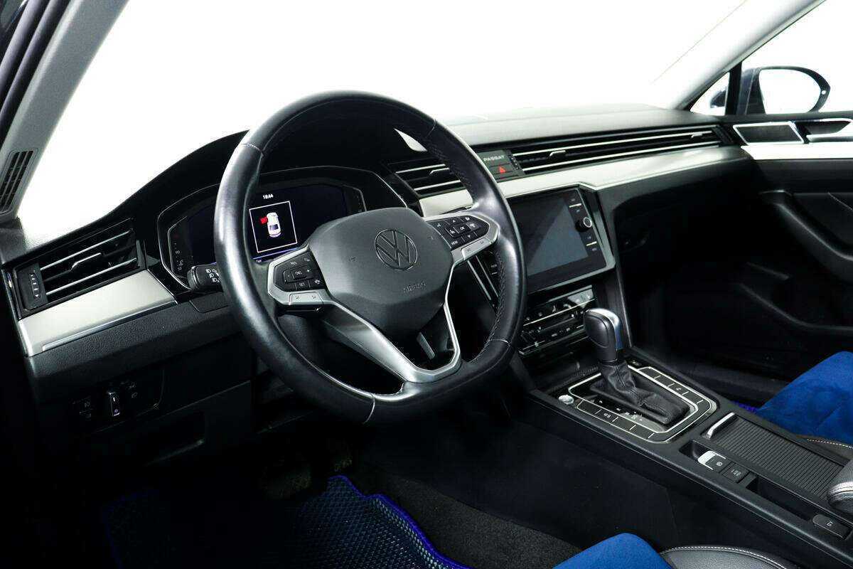 Купить Volkswagen Passat, 2021, 32 894 км, фото №12