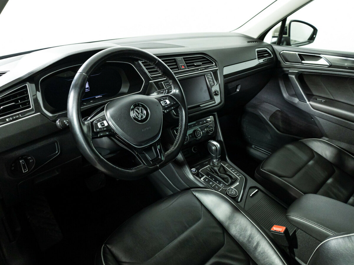 Купить Volkswagen Tiguan II, 2017, 105 460 км, фото №10