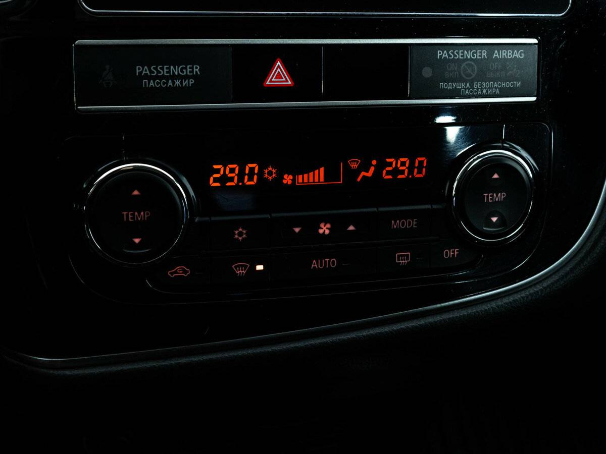 Купить Mitsubishi Outlander III Рестайлинг 3, 2019, 127 071 км, фото №13