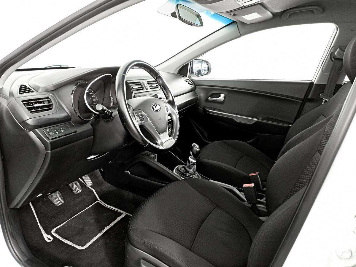 Купить Kia Rio, 2015, 95 379 км, фото №12