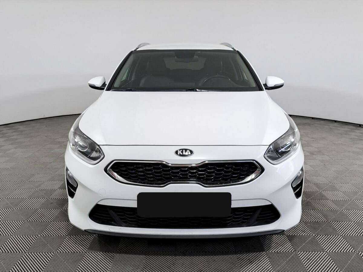 Купить Kia Ceed, 2021, 80 700 км, фото №2