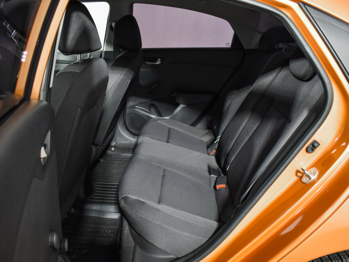 Купить Hyundai Solaris II, 2017, 87 427 км, фото №11