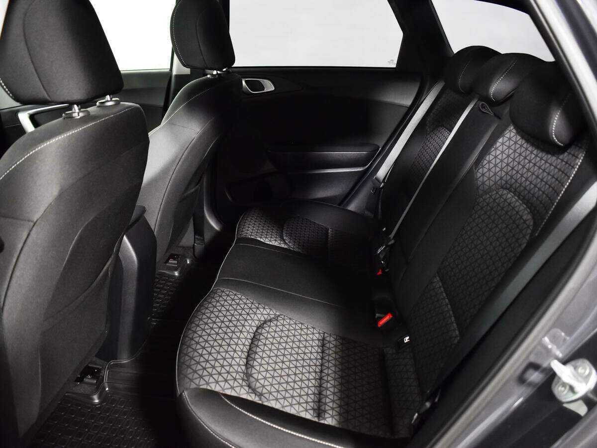 Купить Kia Ceed, 2021, 9 867 км, фото №10