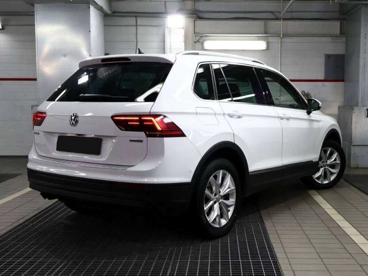 Купить Volkswagen Tiguan, 2020, 88 000 км, фото №2