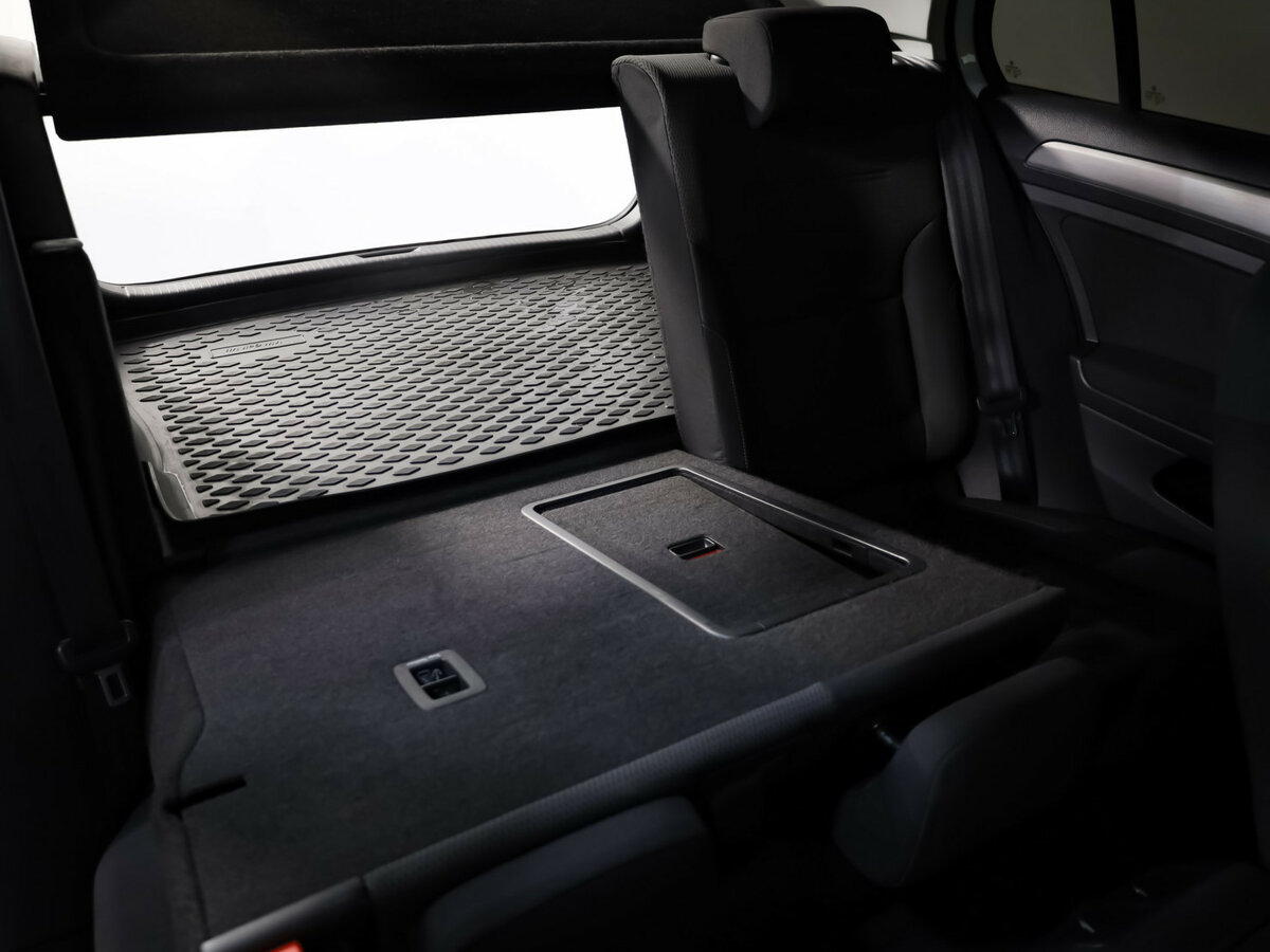 Купить Volkswagen Golf VII, 2015, 130 851 км, фото №24