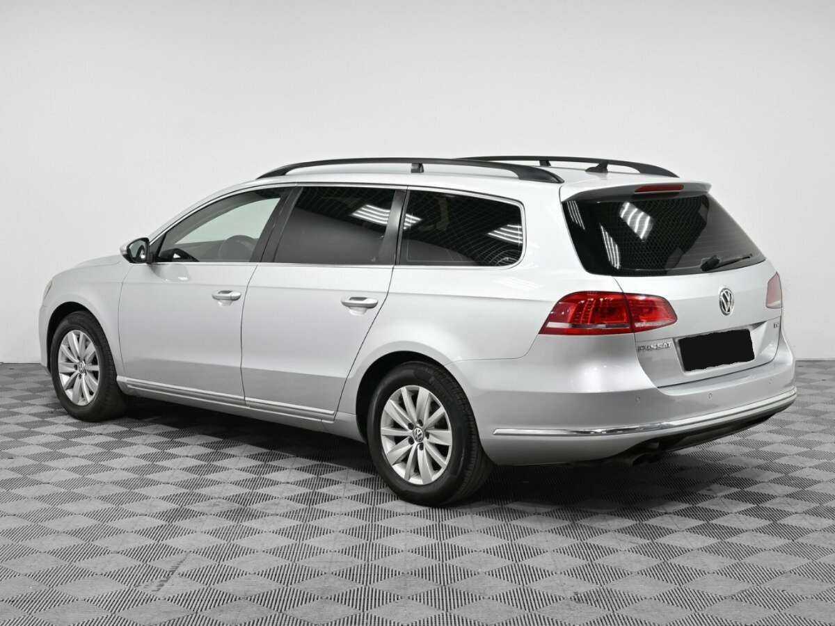 Купить Volkswagen Passat, 2014, 120 000 км, фото №3
