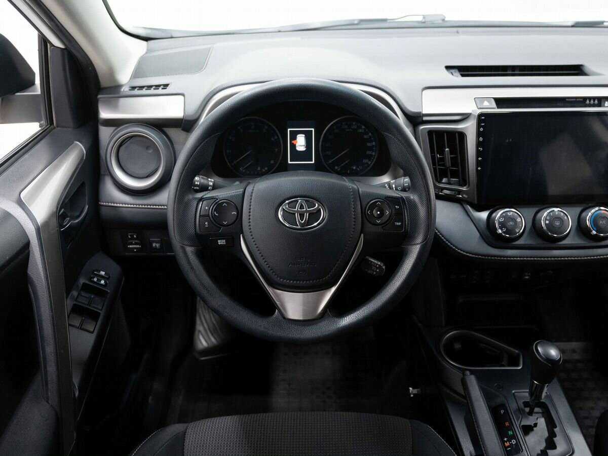 Купить Toyota RAV4, 2017, 67 000 км, фото №17