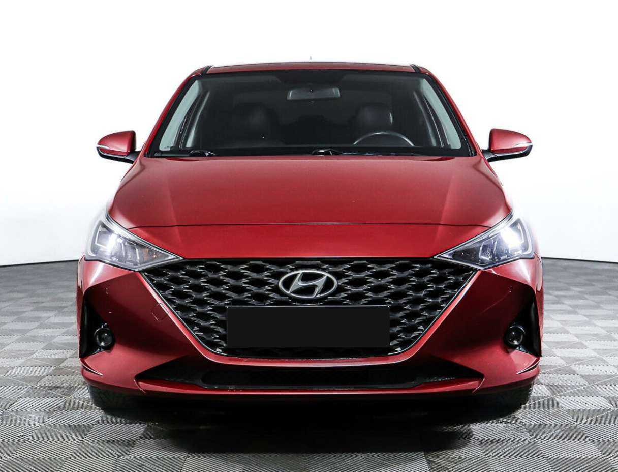 Купить Hyundai Solaris, 2020, 81 352 км, фото №2