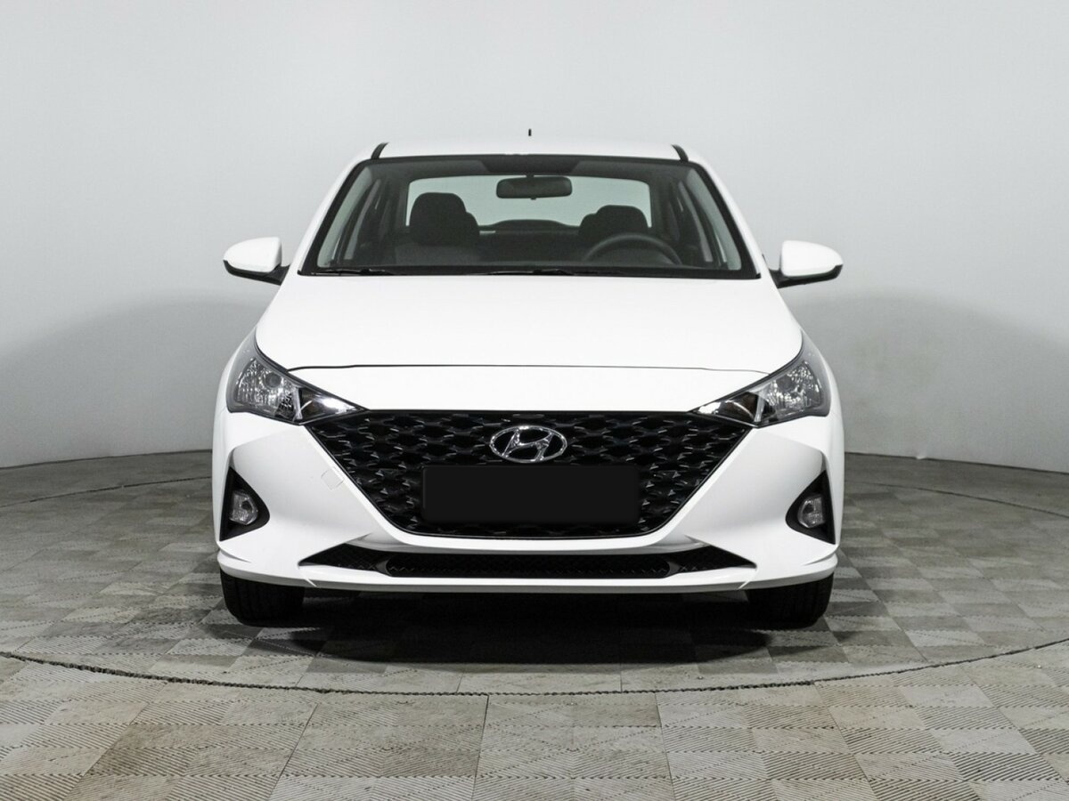 Купить Hyundai Solaris II Рестайлинг, 2022, 9 160 км, фото №2