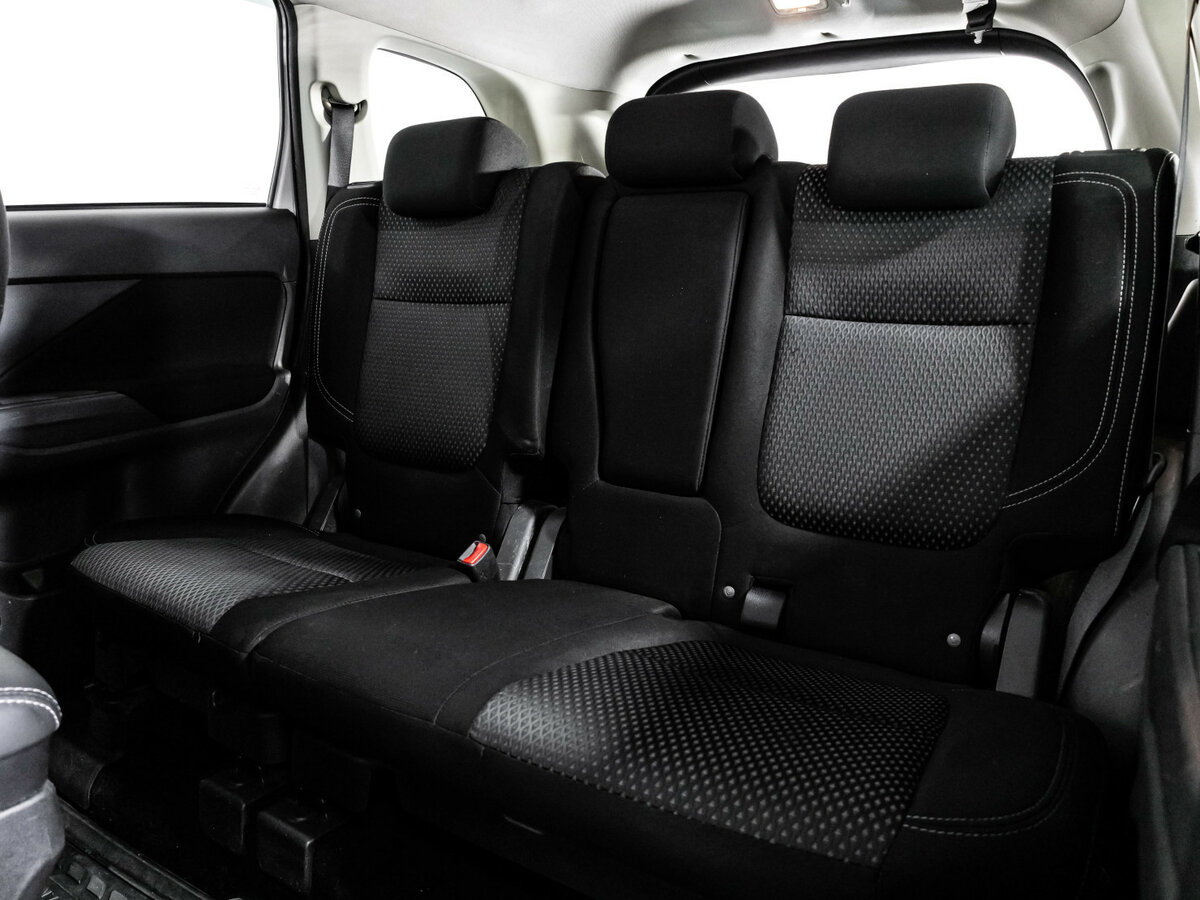 Купить Mitsubishi Outlander III Рестайлинг 3, 2019, 127 071 км, фото №15