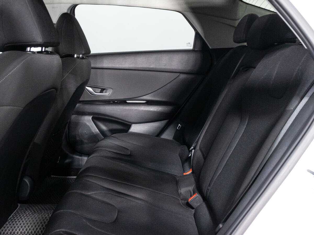 Купить Hyundai Elantra, 2021, 106 533 км, фото №10