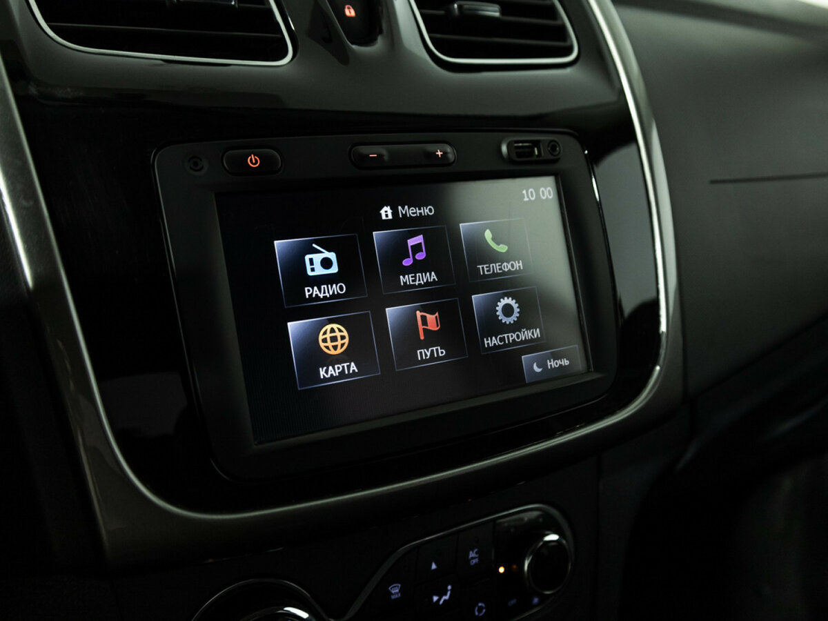 Купить Renault Logan II, 2014, 139 143 км, фото №13