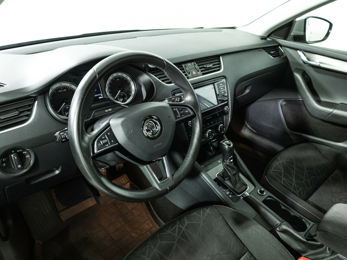 Купить Skoda Octavia III (A7) Рестайлинг, 2019, 85 075 км, фото №11