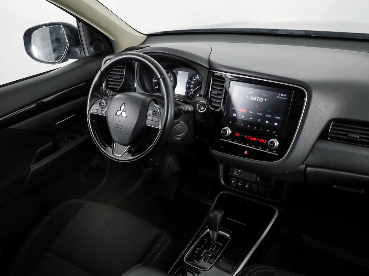 Купить Mitsubishi Outlander III Рестайлинг 3, 2021, 89 658 км, фото №9