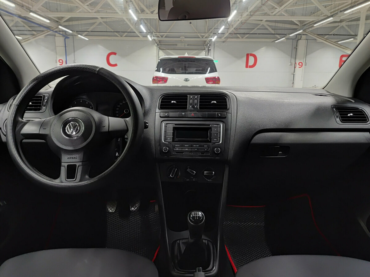 Купить Volkswagen Polo V, 2014, 153 708 км, фото №13