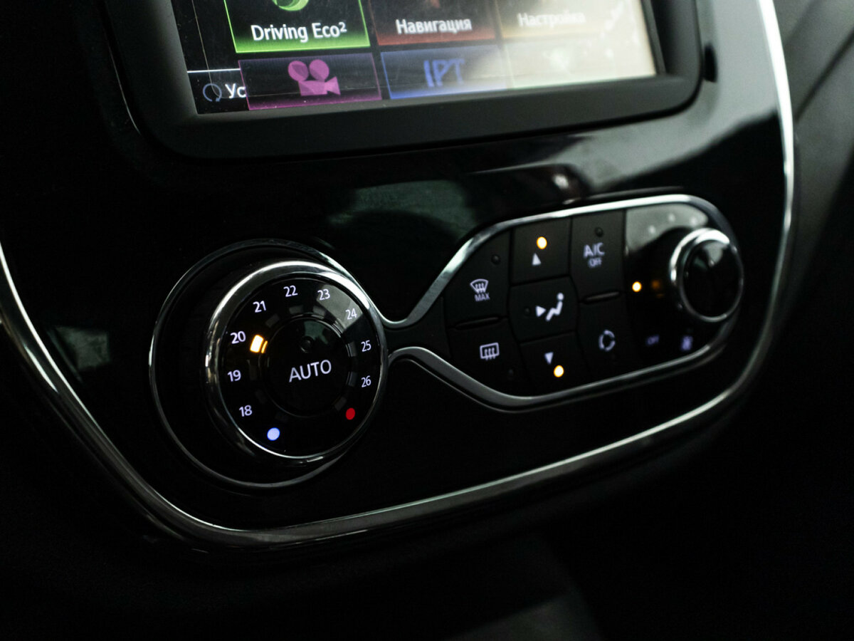 Купить Renault Kaptur I, 2017, 72 300 км, фото №16