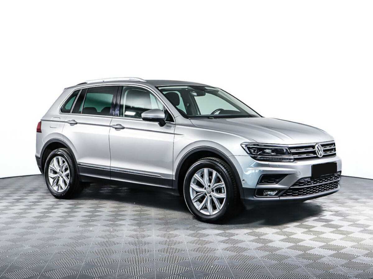 Купить Volkswagen Tiguan, 2018, 45 214 км, фото №3