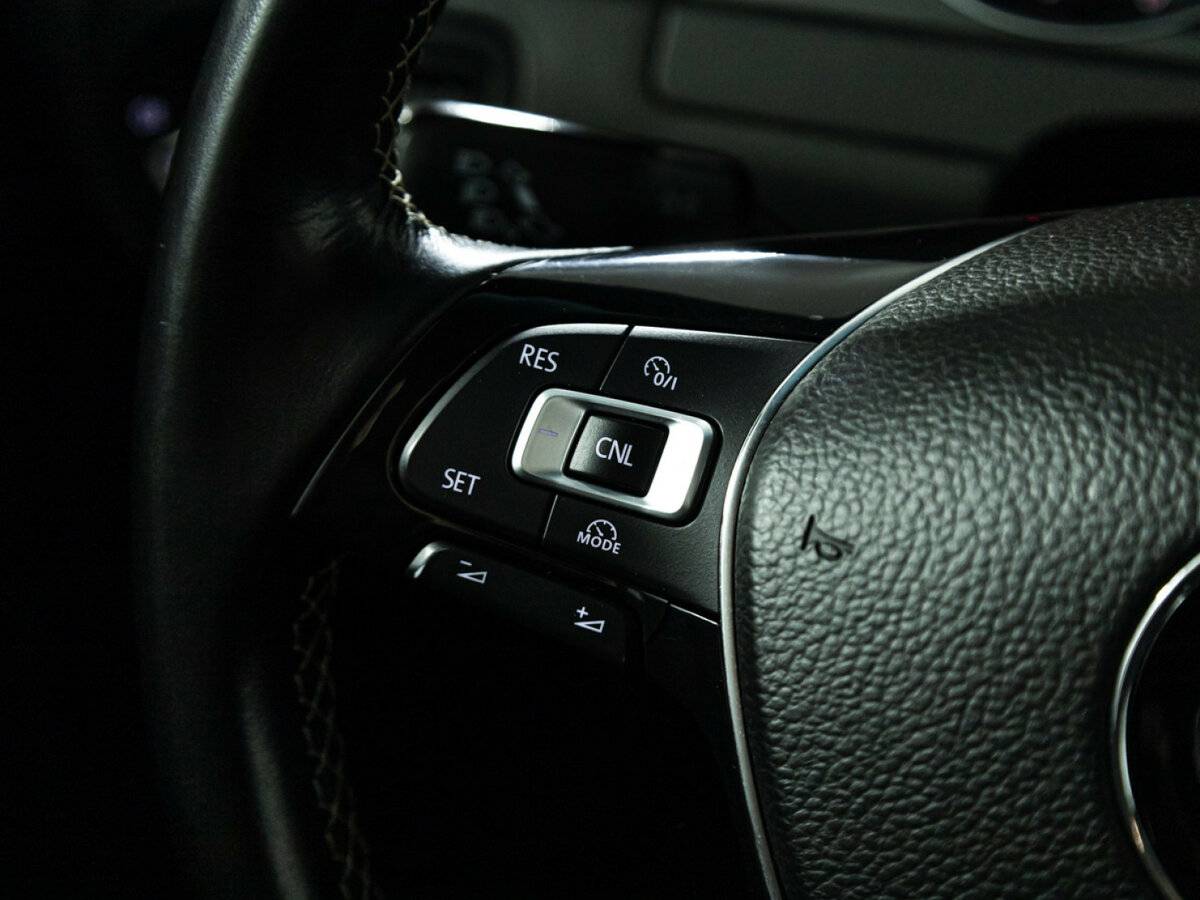 Купить Volkswagen Golf VII, 2013, 247 261 км, фото №15