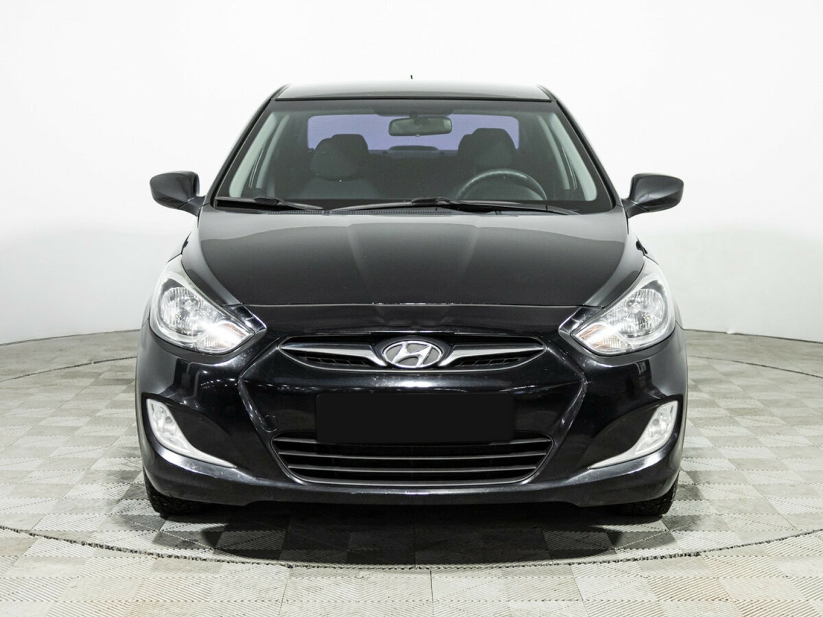 Купить Hyundai Solaris I, 2012, 151 056 км, фото №2