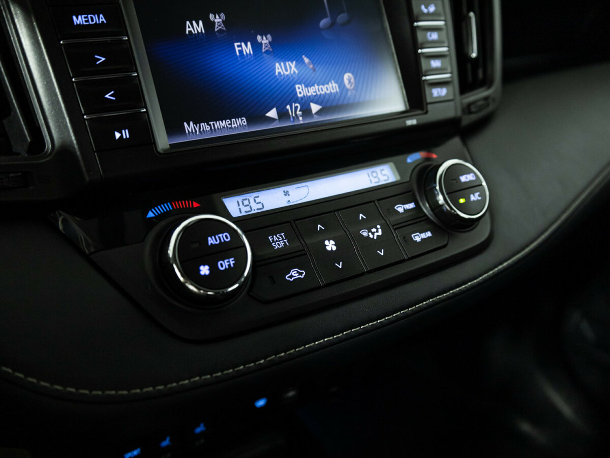 Купить Toyota RAV4 IV (XA40) Рестайлинг, 2017, 89 189 км, фото №15