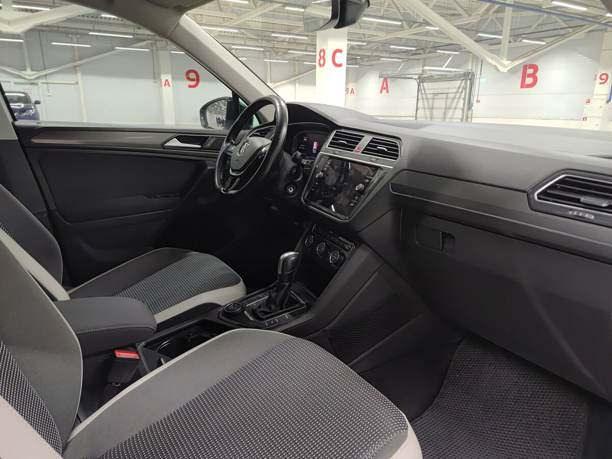 Купить Volkswagen Tiguan II, 2019, 111 009 км, фото №11