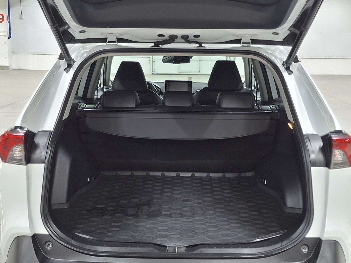Купить Toyota RAV4 V (XA50), 2021, 92 501 км, фото №10