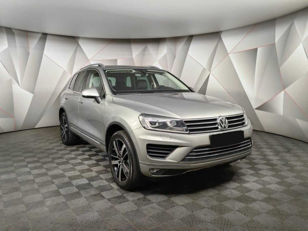 Купить Volkswagen Touareg, 2017, 64 869 км, фото №3