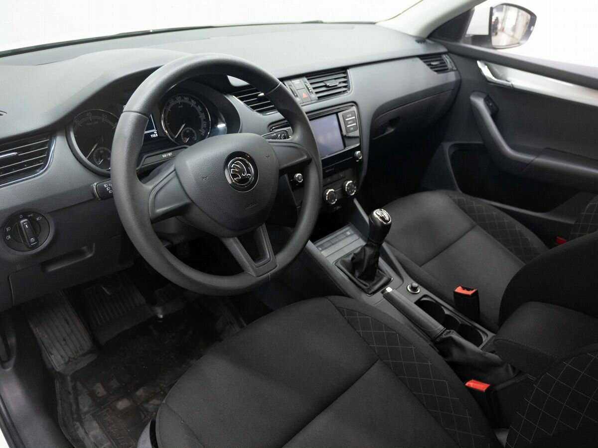 Купить Skoda Octavia, 2019, 90 000 км, фото №7