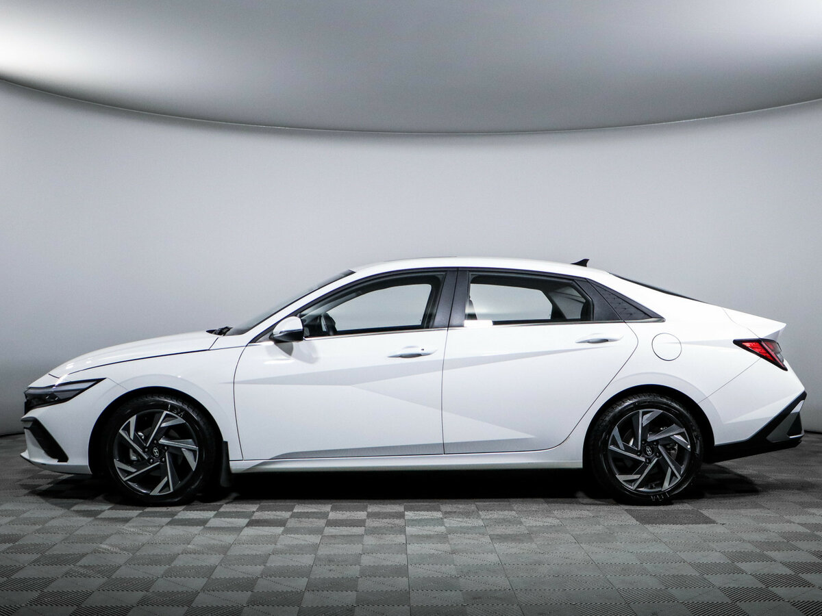 Купить Hyundai Elantra VII (CN7) Рестайлинг, 2023, 7 800 км, фото №8