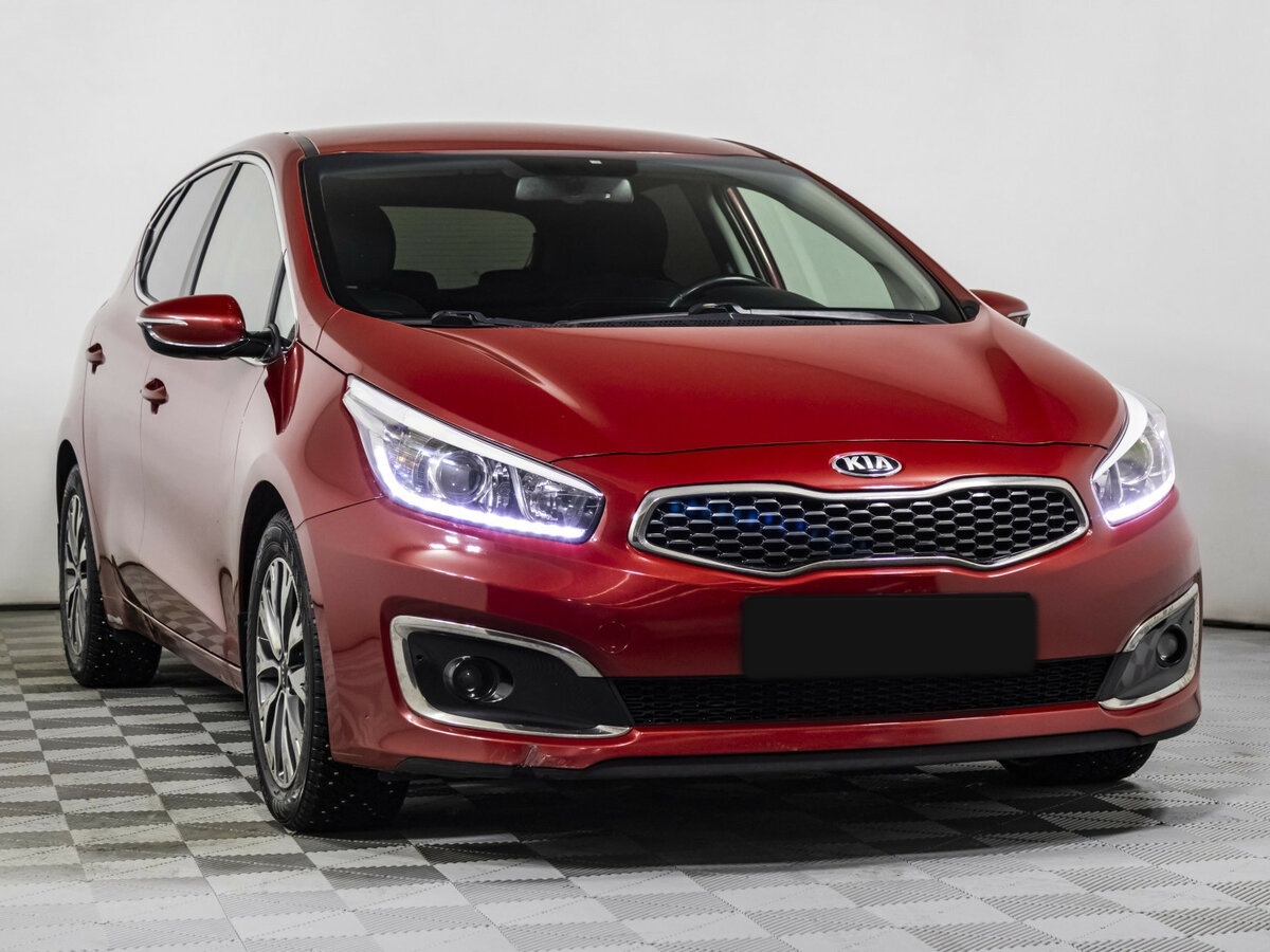 Купить Kia Ceed II Рестайлинг, 2017, 115 602 км, фото №3