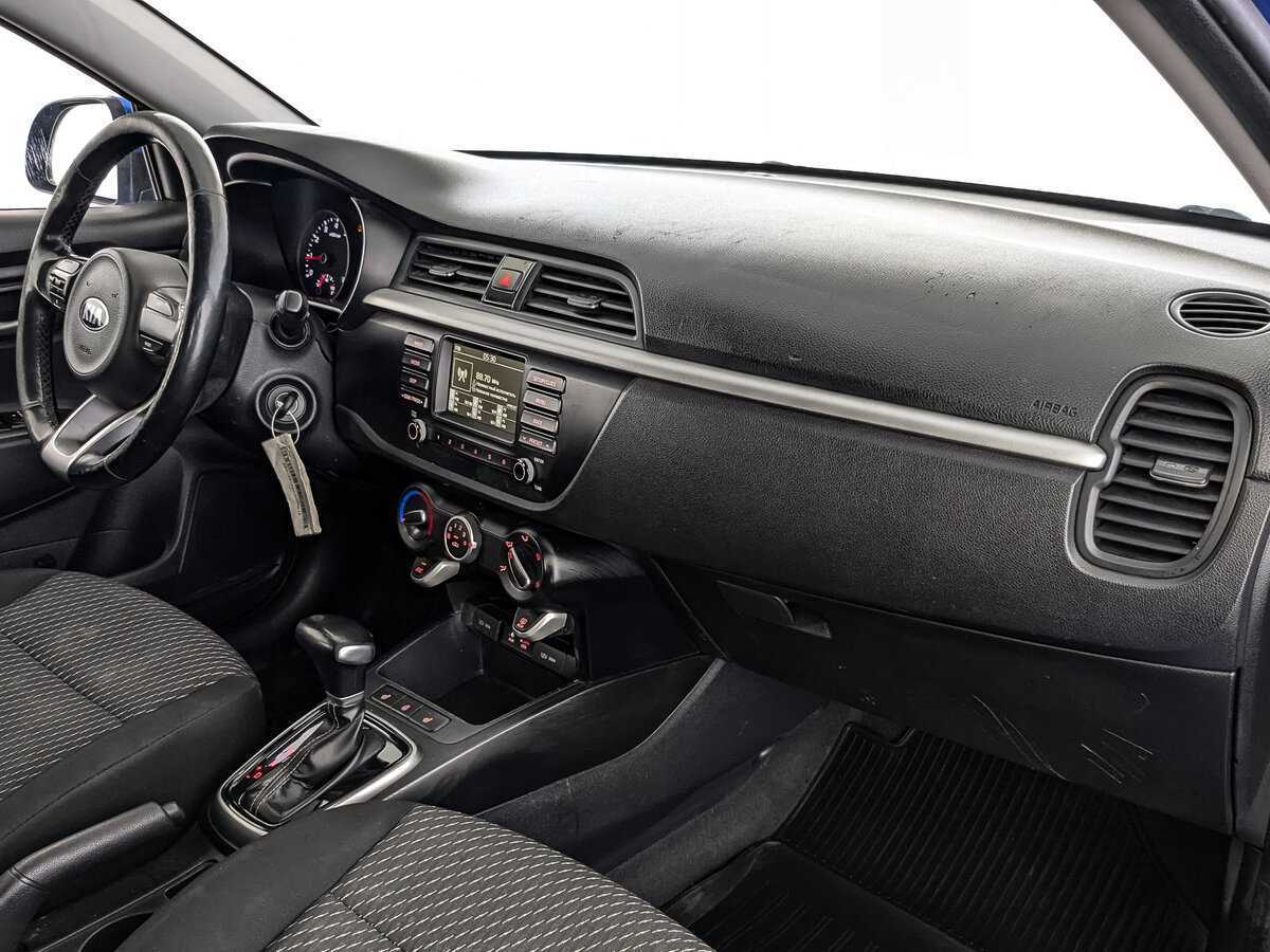 Купить Kia Rio X-Line, 2019, 181 959 км, фото №9
