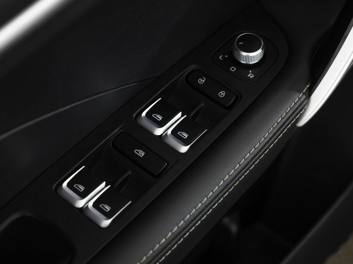 Купить Geely Coolray I, 2021, 93 920 км, фото №13
