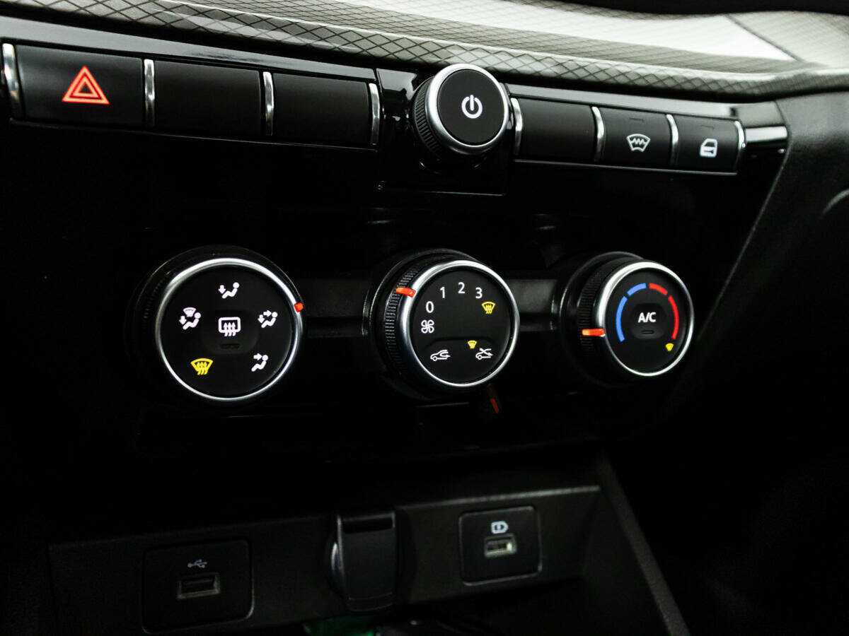 Купить Lada (ВАЗ) Vesta, 2023, 23 932 км, фото №17