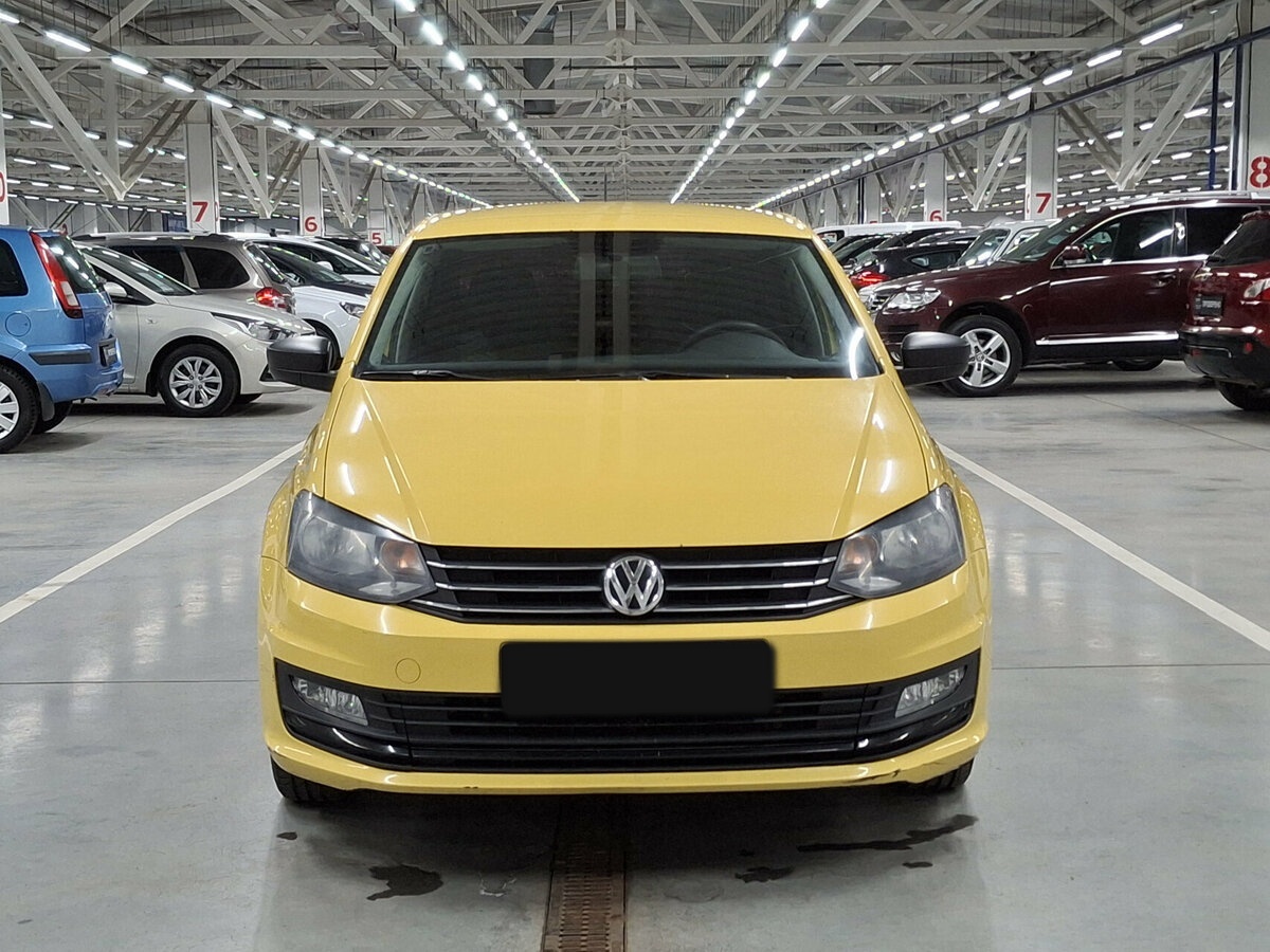 Купить Volkswagen Polo V Рестайлинг, 2017, 100 125 км, фото №2