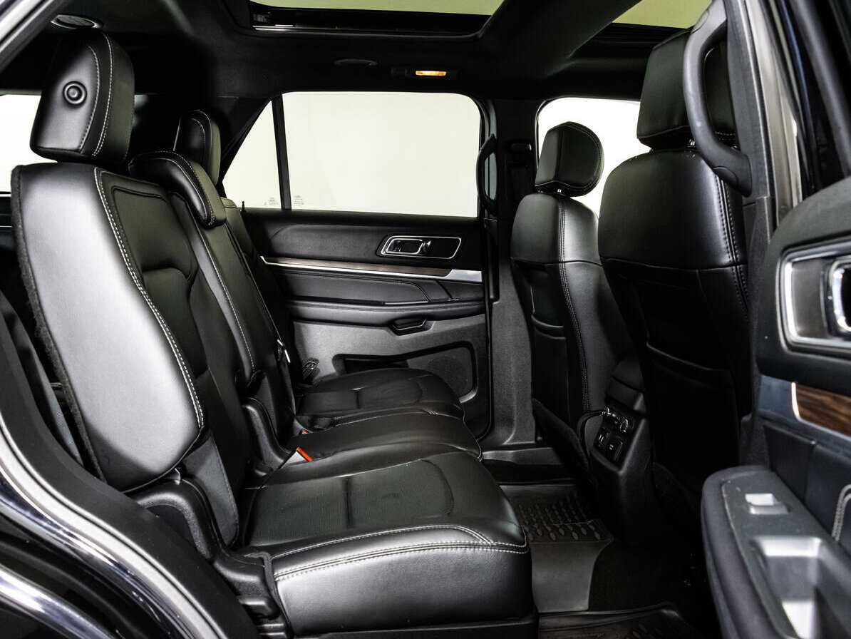 Купить Ford Explorer, 2017, 74 362 км, фото №17