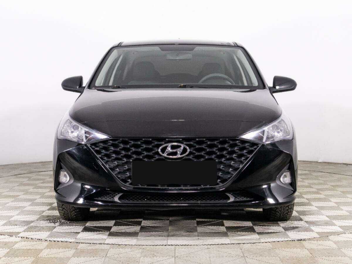 Купить Hyundai Solaris, 2021, 57 979 км, фото №2