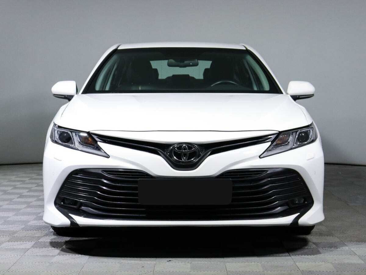 Купить Toyota Camry, 2018, 53 790 км, фото №2