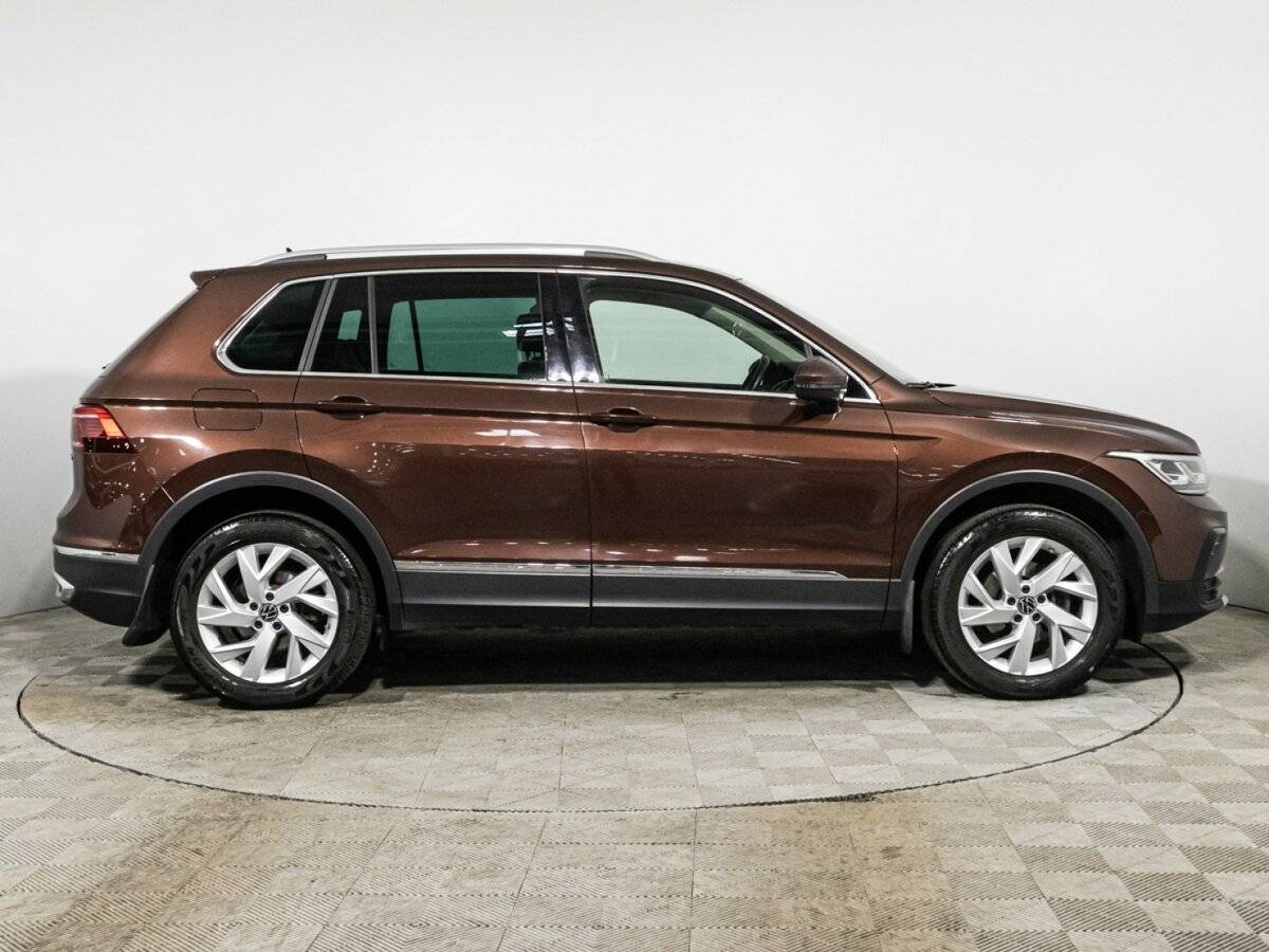 Купить Volkswagen Tiguan, 2021, 60 035 км, фото №4