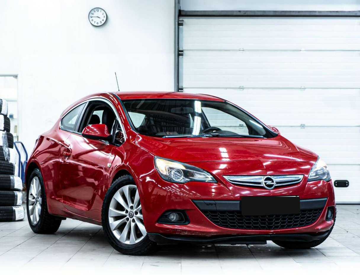 Купить Opel Astra GTC, 2012, 151 000 км, фото №2
