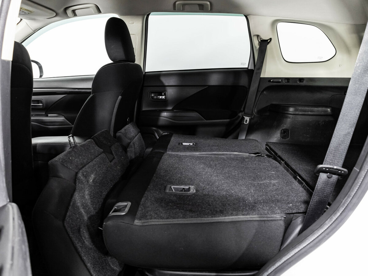 Купить Mitsubishi Outlander III Рестайлинг 3, 2019, 127 071 км, фото №18