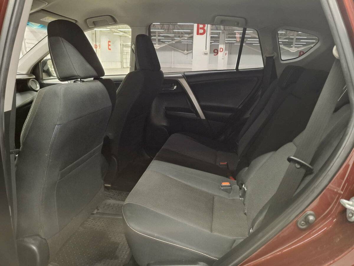 Купить Toyota RAV4 IV (XA40) Рестайлинг, 2016, 115 275 км, фото №11