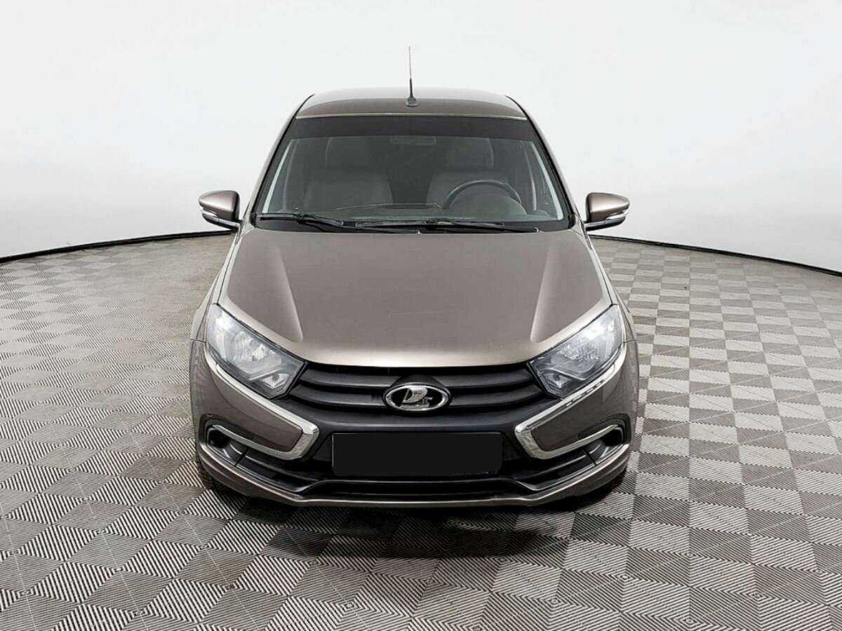 Купить Lada (ВАЗ) Granta, 2019, 69 576 км, фото №2