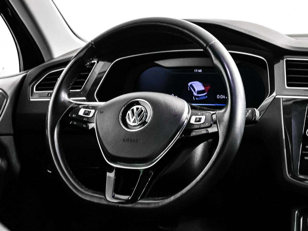 Купить Volkswagen Tiguan, 2018, 95 900 км, фото №12