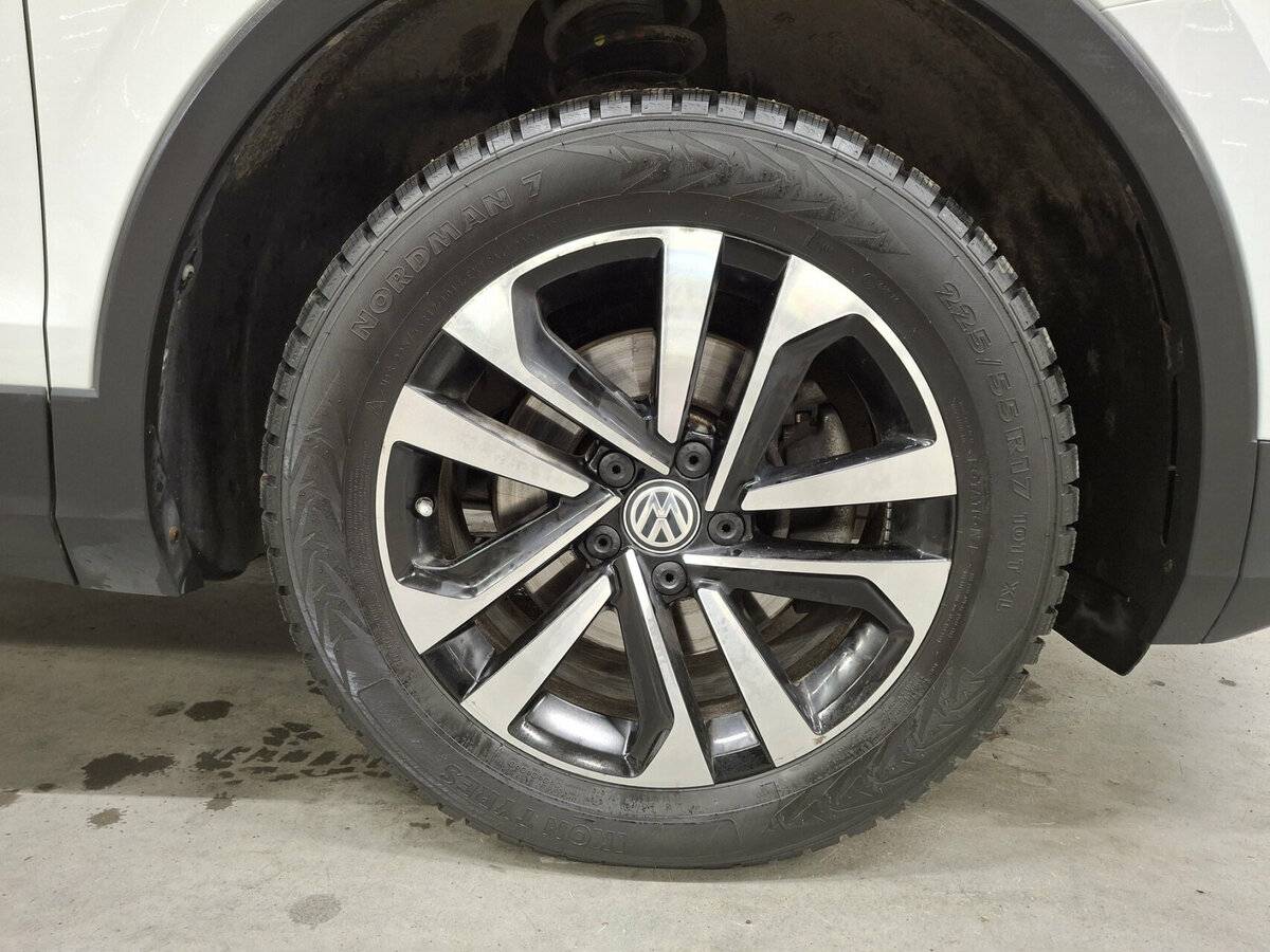 Купить Volkswagen Tiguan II, 2020, 41 003 км, фото №17