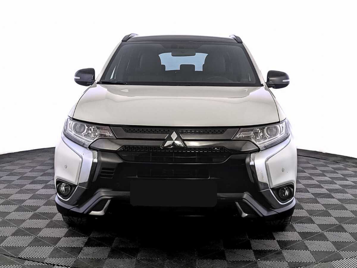 Купить Mitsubishi Outlander, 2022, 47 755 км, фото №2