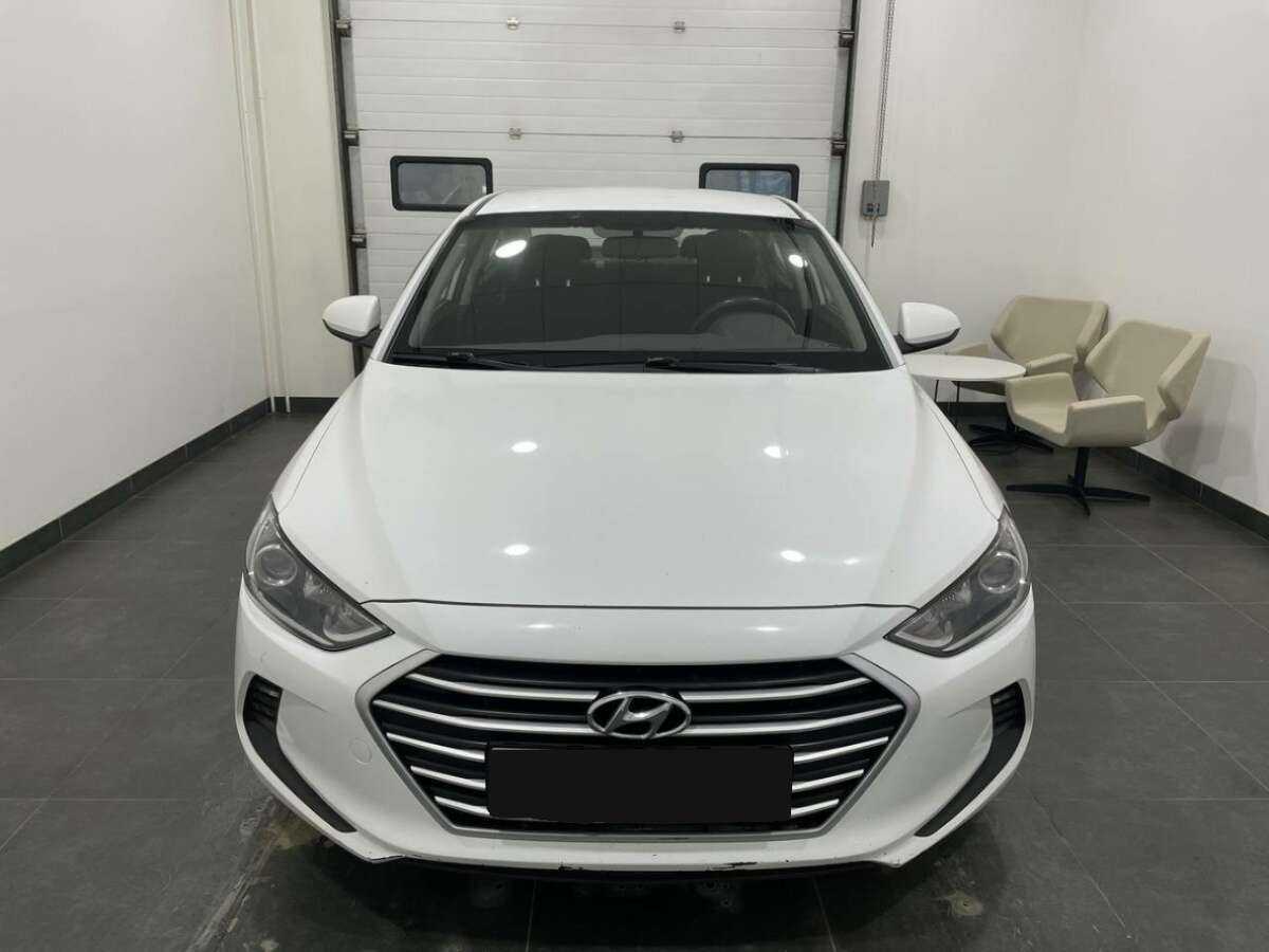 Hyundai Elantra